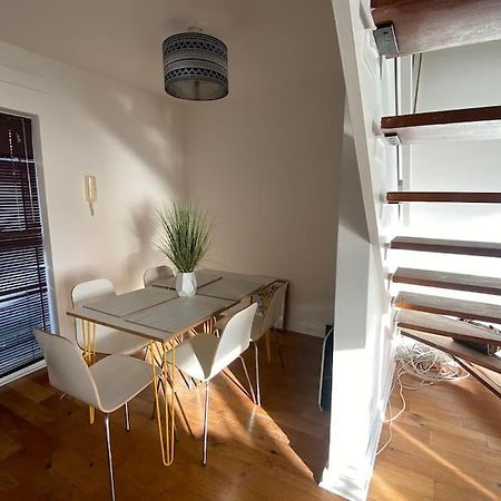 Central Sea View Maisonette Hastings Bagian luar foto