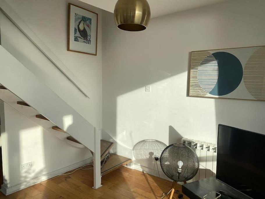Central Sea View Maisonette Hastings Bagian luar foto