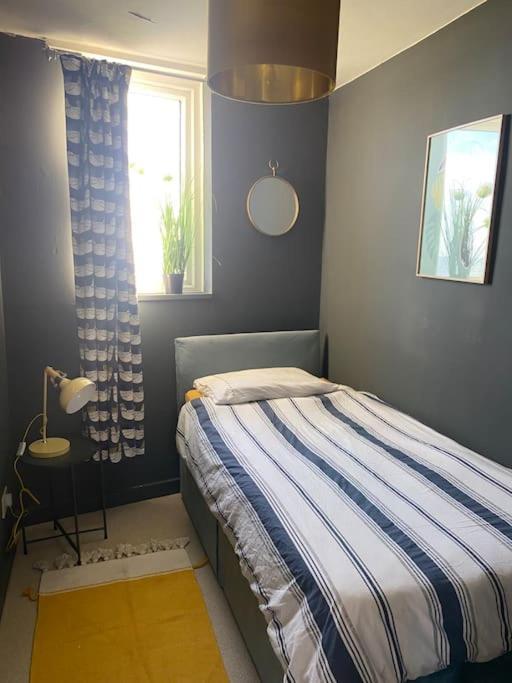 Central Sea View Maisonette Hastings Bagian luar foto
