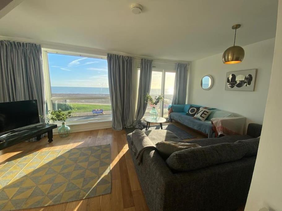 Central Sea View Maisonette Hastings Bagian luar foto